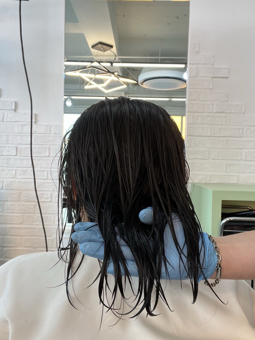 청주시 여자 내추럴컬펌 가는모발과 손상을 보완하는 탄력 셋팅펌 시술 사례 이미지 3