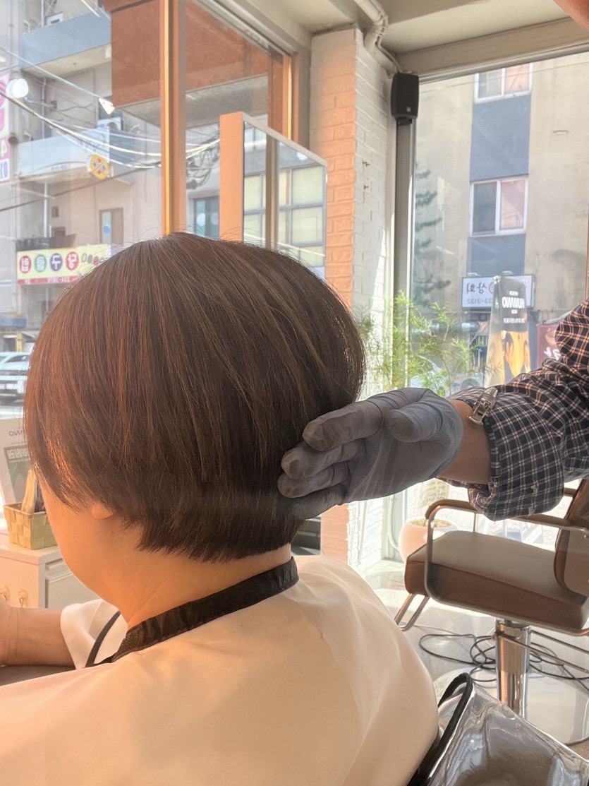 청주시 여자 블룸펌 뜨지 않으면서 볼륨만 시술 사례 이미지 2