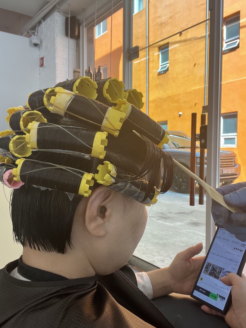 청주시 여자 블룸펌 뜨지 않으면서 볼륨만 시술 사례 이미지 3