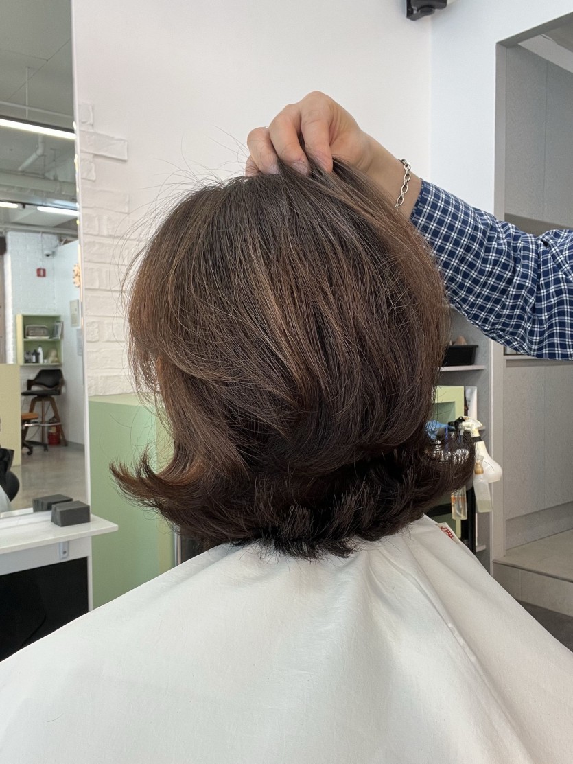 청주시 여자 C컬컷 긴얼굴형을 보완하는 레이어드단발 시술 사례 이미지 3