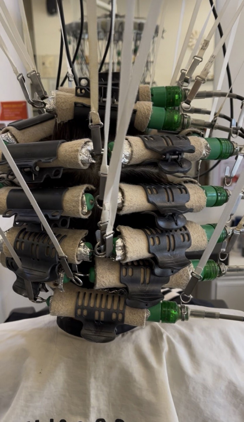 청주시 여자 볼륨웨이브펌 시술 사례 이미지 2